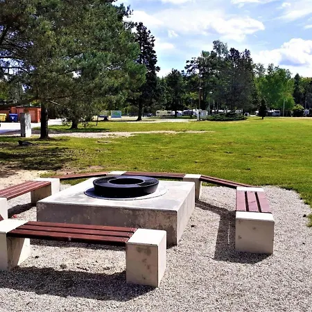 Hébergement de vacances Stribrny Rybnik-8 By Interhome Hradec Králové